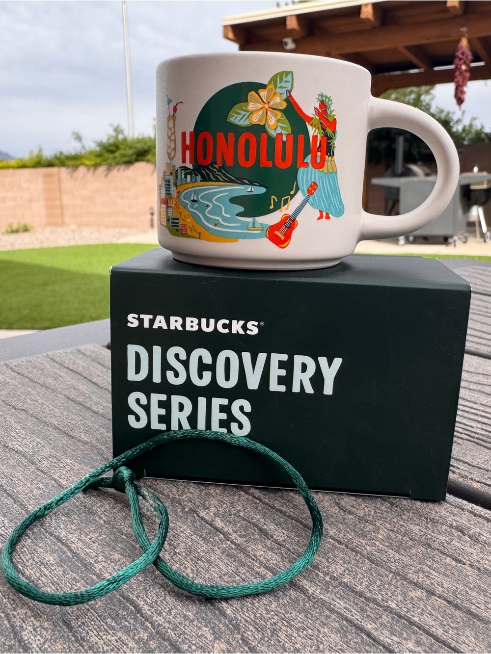 Starbucks Discovery Honolulu Ornament